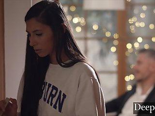 Geiler Sex zu dritt in der Badewanne