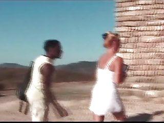 Omar fickt die Frau seines Freundes