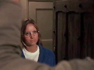 Heisse Freunde ficken heisse Ehefrau beim Gruppensex