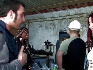 Eine geile Amateur Orgie mit der Chefin