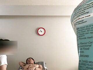 Diese koreanische Massage für einen großen Schwanz