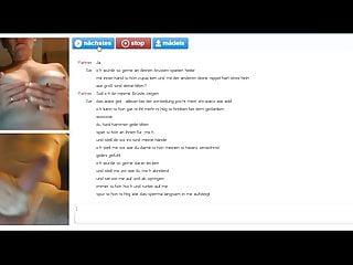 Junge Frau zeigt beim Casting ihre figkeiten