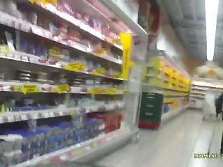 Sie lst sich beim Casting anal ficken