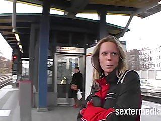 Straencasting - Cindy liebt es anal