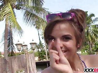 Geiler Tag im Wald Teen Gruppensex