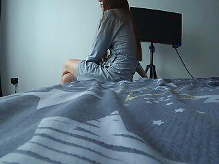 Betrügerische Frau fickt mit dem Ehemann der Arbeit ist