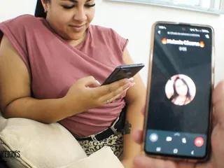 Meine Frau die geile Schlampe fickt mit meinem Kumpel während ich zusehe